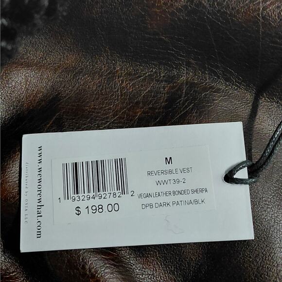 WeWoreWhat Womens Reversible Vegan Leather Sherpa Vest Jacket Size Medium NWT - Picture 16 of 16